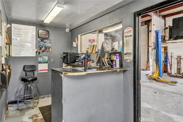 Listing Image #3 - Others for sale at 3400 Garfield Avenue, Clearlake CA 95422