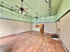 Listing Image #2 - Retail for sale at 209 Center Street, Hannibal MO 63401