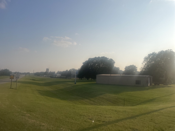 Listing Image #2 - Others for sale at 905 E 8th, Harper KS 67058