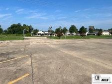 Listing Image #3 - Retail for sale at 2332 STERLINGTON ROAD, Monroe LA 71203