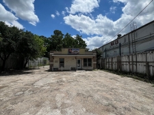Listing Image #3 - Retail for sale at 3050 Tidwell Road, Houston TX 77093