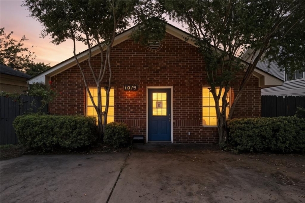 Listing Image #3 - Others for sale at 1015 N Bishop Avenue, Dallas TX 75208