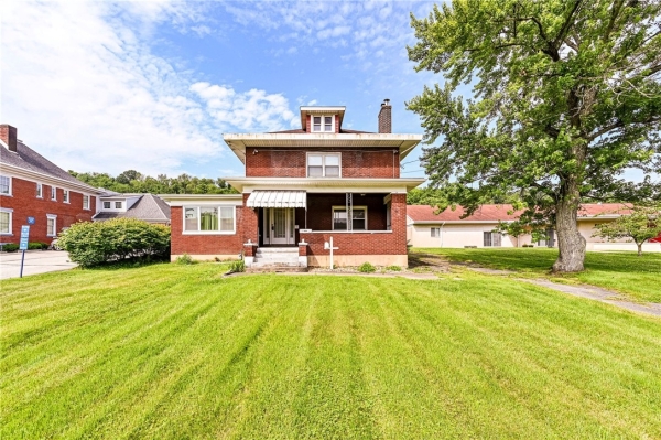 Listing Image #2 - Others for sale at 1660 Lincoln Way, White Oak PA 15131