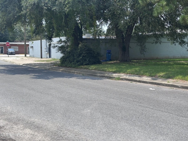 Listing Image #1 - Land for sale at 1907 Resca De La Palma Street, Pascagoula MS 39567