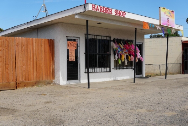 Listing Image #2 - Others for sale at 15035 Rd 192, Poplar CA 93257