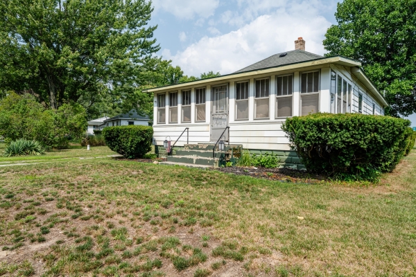 Listing Image #1 - Office for sale at 4109 Coloma Road, Benton Harbor MI 49022