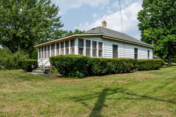Listing Image #2 - Office for sale at 4109 Coloma Road, Benton Harbor MI 49022