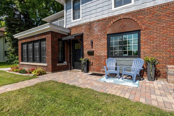 Listing Image #1 - Others for sale at 222 S Grandview Avenue, Dubuque IA 52003