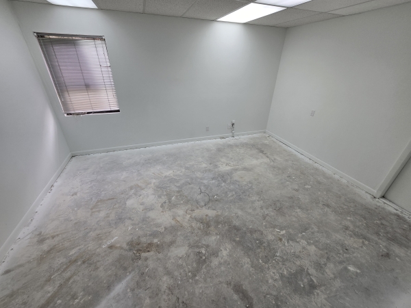 Listing Image #7 - Office for sale at 7800 W Oakland Park Blvd, Unit 101, Sunrise FL 33351