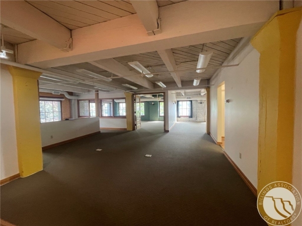Listing Image #3 - Others for sale at 2702 Montana Ave #202, Billings MT 59101