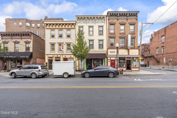 Listing Image #1 - Retail for sale at 197 Lark Street, Albany NY 12210