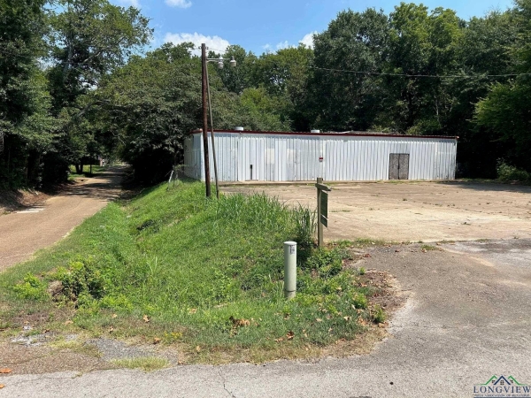 Listing Image #2 - Others for sale at 1101 Elysian Fields Avenue, Marshall TX 75670