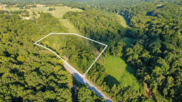Listing Image #1 - Land for sale at 1986 Highway 76, Adams TN 37010