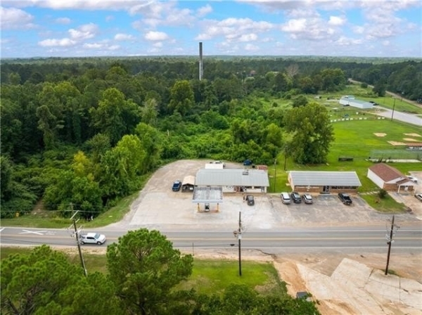 Listing Image #2 - Others for sale at 2180 E HARDTNER Drive, Urania LA 71480