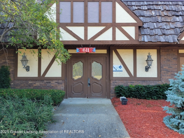 Listing Image #3 - Others for sale at 611 W State Street, St. Johns MI 48879