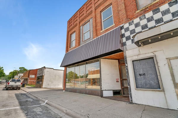 Listing Image #2 - Others for sale at 304 N Main St, Seneca IL 61360