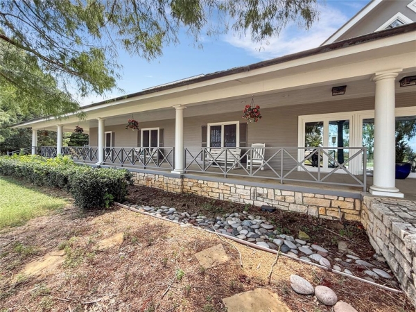 Listing Image #3 - Others for sale at 1100 Reba Macentire Lane, Denison TX 75020