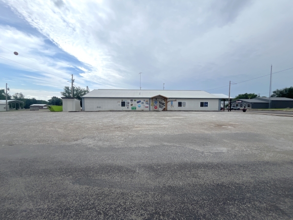 Listing Image #1 - Others for sale at 219 N Main St, Hale MO 64643