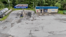 Listing Image #3 - Retail for sale at 8249 US 119, Calvin KY 40813