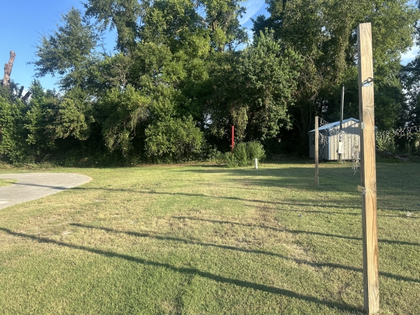 Listing Image #3 - Retail for sale at TBD W Sabine, Carthage TX 75633