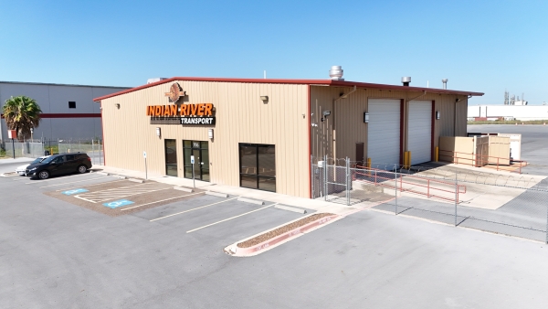 Listing Image #2 - Industrial for sale at 906 Business Park Drive, Mission TX 78572