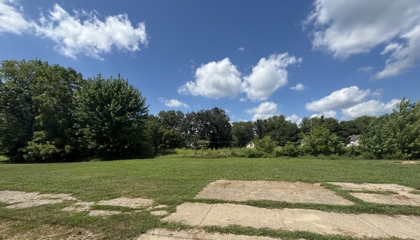 Listing Image #1 - Land for sale at 512 Commercial Street, Kewanee IL 61443 Listing Image #1 - Land for sale at 512 Commercial Street, Kewanee IL 61443