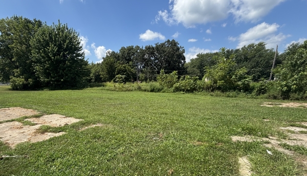Listing Image #3 - Land for sale at 512 Commercial Street, Kewanee IL 61443 Listing Image #3 - Land for sale at 512 Commercial Street, Kewanee IL 61443