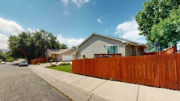 Listing Image #3 - Multi-family for sale at 818-832 N 16th St, Billings MT 59101 Listing Image #3 - Multi-family for sale at 818-832 N 16th St, Billings MT 59101