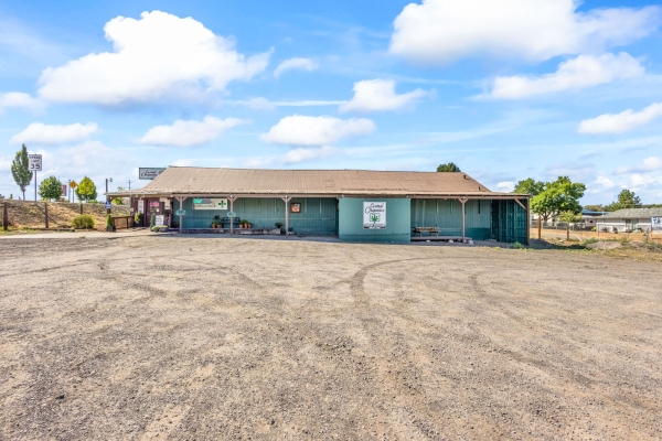 Listing Image #2 - Retail for sale at 780 SW 4th St., Madras OR 97741