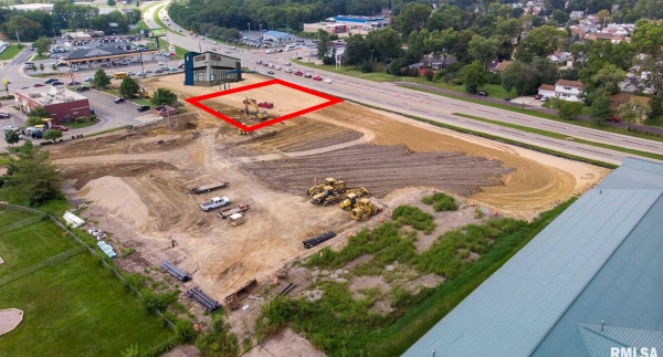 Listing Image #1 - Land for sale at 1101 W War Memorial Dr, Peoria IL 61604