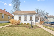 Listing Image #2 - Office for sale at 308 Walnut Street, St. Charles IL 60174