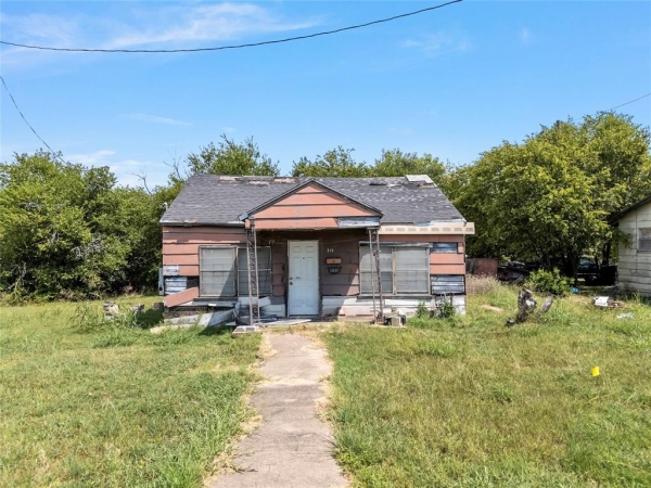 Listing Image #2 - Others for sale at 515 Mcdonald Street, Hillsboro TX 76645
