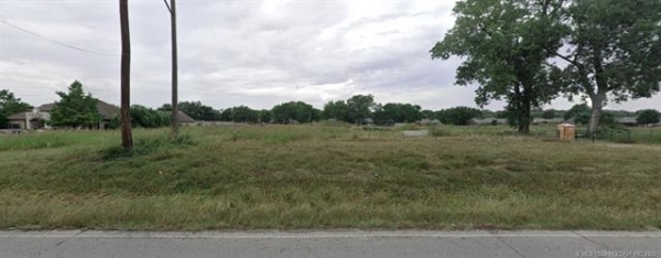 Listing Image #2 - Land for sale at 9402 S Elwood Avenue, Jenks OK 74037