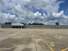 Retail property for sale in Pascagoula, MS