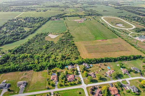 Listing Image #1 - Land for sale at 26270-26273 S Royal Crest Dr, Crete IL 60417