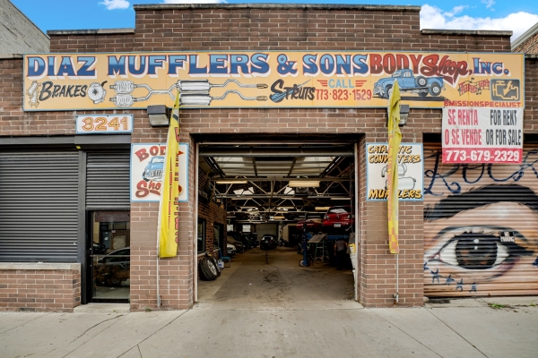 Listing Image #2 - Retail for sale at 3241 W Cermak Rd, Chicago IL 60623