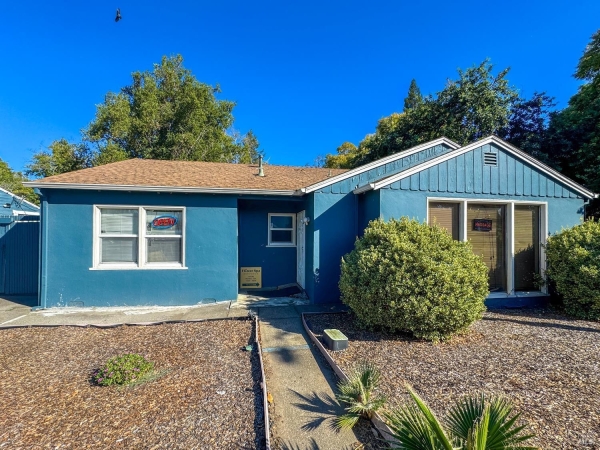Listing Image #1 - Others for sale at 1852 4th St, Santa Rosa CA 95404