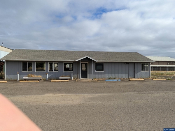 Listing Image #1 - Industrial for sale at 310 S 9th  St, Philomath OR 97370