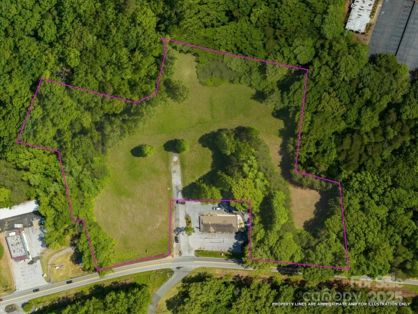 Listing Image #2 - Others for sale at 899 W Mills Street, Columbus NC 28722