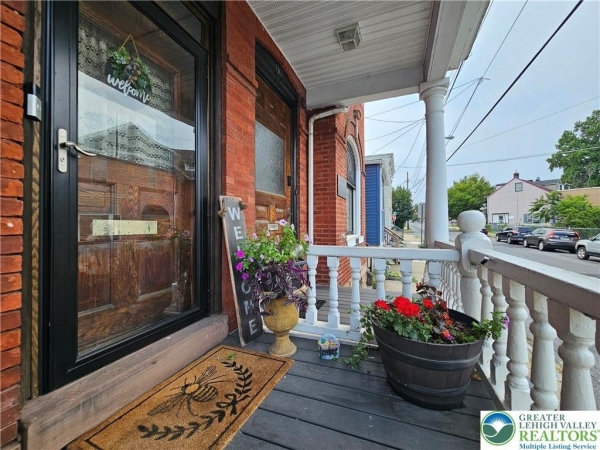 Listing Image #3 - Others for sale at 752 Walnut Avenue, Easton PA 18042