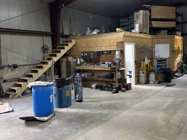 Listing Image #3 - Industrial for sale at 2180 E Yellow Creek Road, Freeport IL 61032