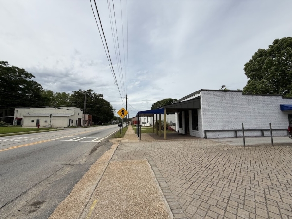 Listing Image #2 - Others for sale at 665 Main Street, Whitesburg GA 30185