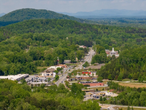 Listing Image #2 - Others for sale at 899 W Mills Street, Columbus NC 28722