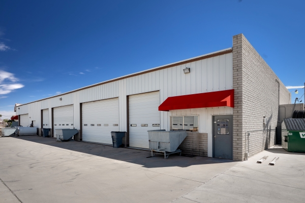 Listing Image #2 - Retail for sale at 870 W Apache Trail, Apache Junction AZ 85120