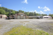 Listing Image #2 - Others for sale at 37062 Hocking Drive, Logan OH 43138