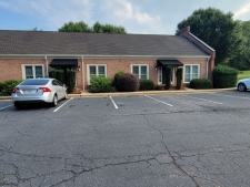 Listing Image #2 - Office for sale at 184 Ben Burton Cir 100 and 200, Bogart GA 30622