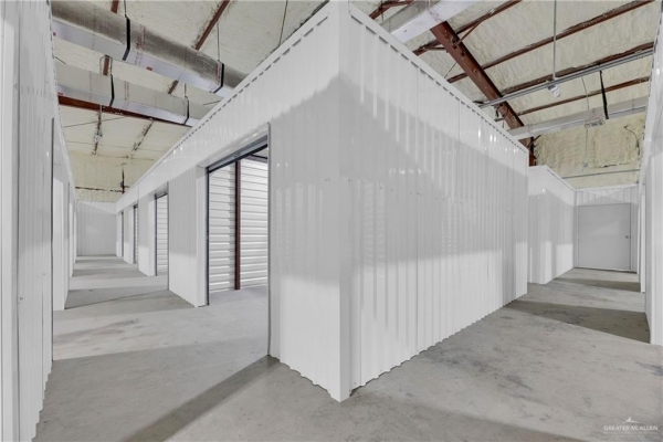 Listing Image #2 - Industrial for sale at 10017 N Glasscock Road, Mission TX 78573