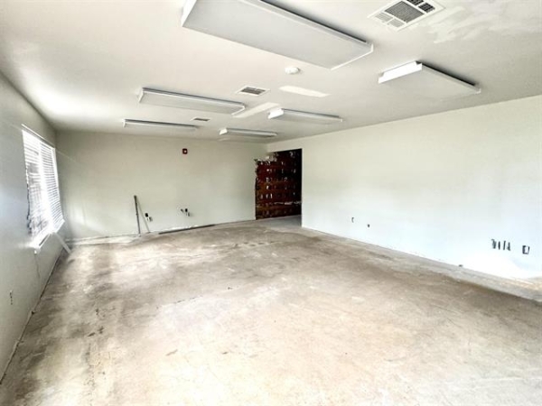 Listing Image #2 - Office for sale at 7014 Park, Houma LA 70360 Listing Image #2 - Office for sale at 7014 Park, Houma LA 70360