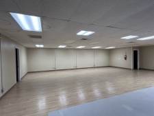 Listing Image #3 - Office for sale at 1118-1120 W Main St q, Carbondale IL 62901 Listing Image #3 - Office for sale at 1118-1120 W Main St q, Carbondale IL 62901