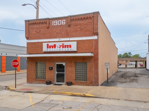 Listing Image #1 - Office for sale at 121 W Cherry St, Herrin IL 62948 Listing Image #1 - Office for sale at 121 W Cherry St, Herrin IL 62948